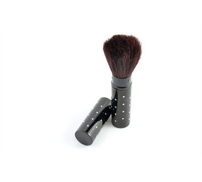 Nascita Nasbrush0029 Allık Fırçası Kullananlar